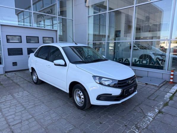 Lada (ВАЗ) Granta I Рестайлинг с пробегом 2024 года, цена 837 600 рублей, 28464 км, седан, Автокод Объявления