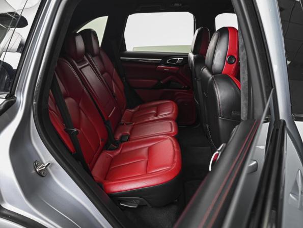 Porsche Cayenne II Рестайлинг (958) с пробегом 2016 года, цена 3 148 000 рублей, 164940 км, внедорожник, Автокод Объявления