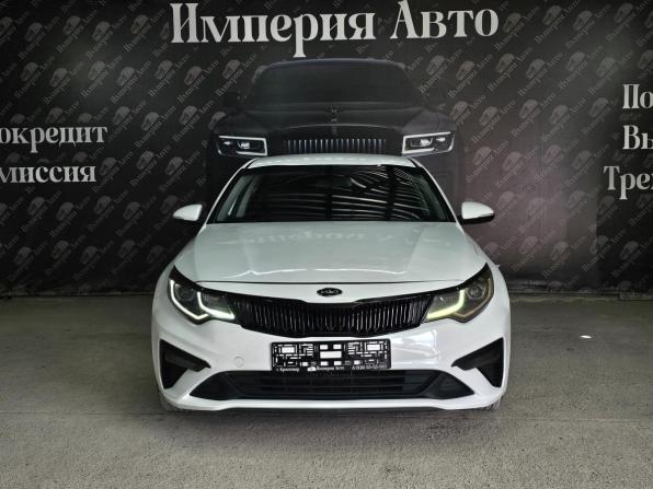 Kia Optima IV Рестайлинг с пробегом 2018 года, цена 1 100 000 рублей, 196000 км, седан, Автокод Объявления