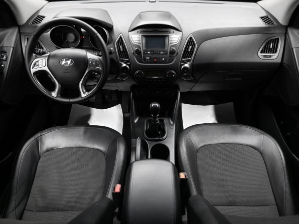 Hyundai ix35 I Рестайлинг с пробегом 2014 года, цена 1 275 000 рублей, 181120 км, внедорожник, Автокод Объявления