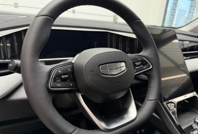 Новый Geely Atlas II 2025 года, цена 3 970 990 рублей, внедорожник, Автокод Объявления