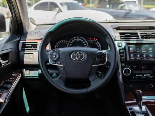 Toyota Camry VII (XV50) с пробегом 2012 года, цена 1 599 000 рублей, 291342 км, седан, Автокод Объявления