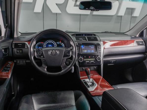 Toyota Camry VII (XV50) с пробегом 2014 года, цена 1 699 000 рублей, 173776 км, седан, Автокод Объявления