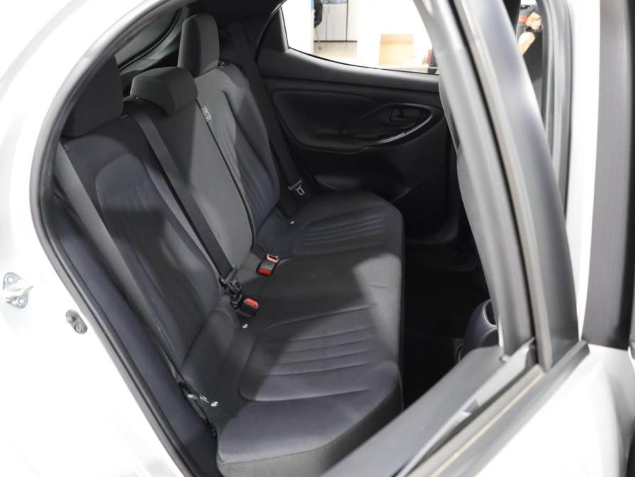 Toyota Yaris IV Ростов-на-Дону  - изображение 9