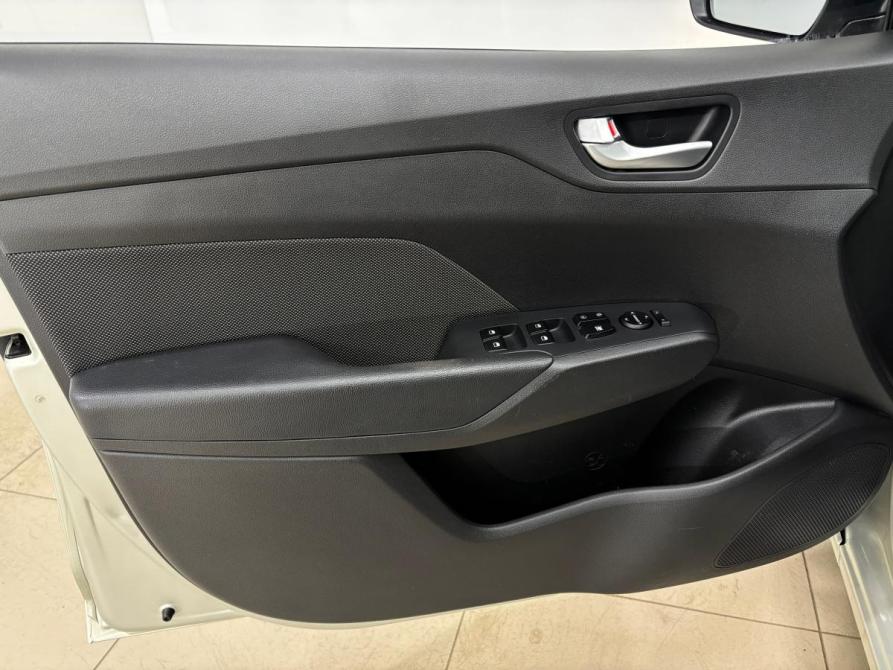 Hyundai Solaris II Альметьевск  - изображение 9