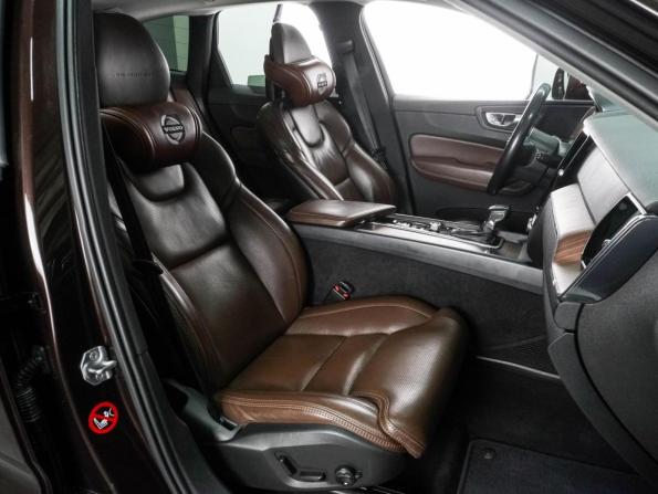 Volvo XC60 II с пробегом 2018 года, цена 3 498 000 рублей, 175213 км, внедорожник, Автокод Объявления