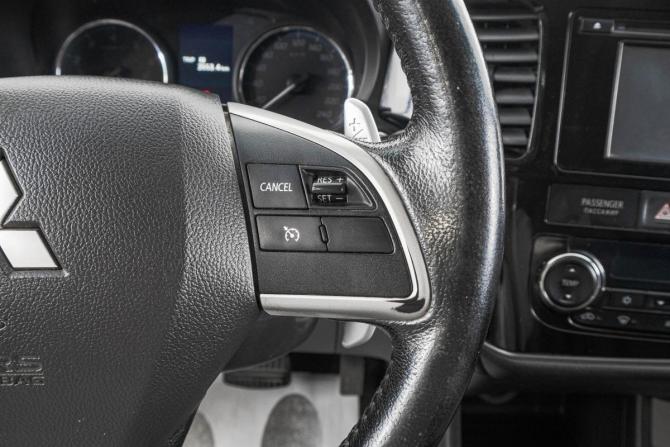 Mitsubishi Outlander III Рестайлинг с пробегом 2014 года, цена 1 799 000 рублей, 250000 км, внедорожник, Автокод Объявления