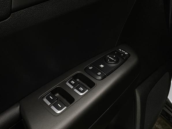 Kia Sportage IV Рестайлинг с пробегом 2021 года, цена 2 589 000 рублей, 43519 км, внедорожник, Автокод Объявления