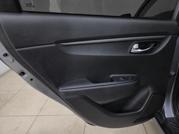 Kia Rio IV Рестайлинг с пробегом 2021 года, цена 1 620 000 рублей, 107523 км, седан, Автокод Объявления