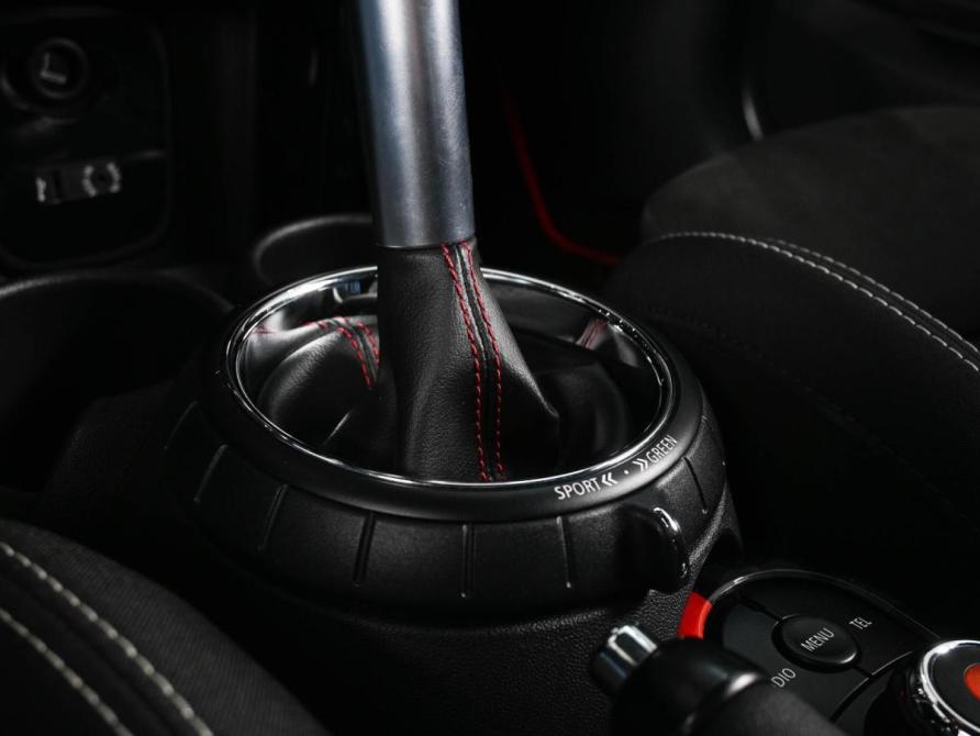 Mini Hatch III (F55/F56) Ростов-на-Дону  - изображение 22