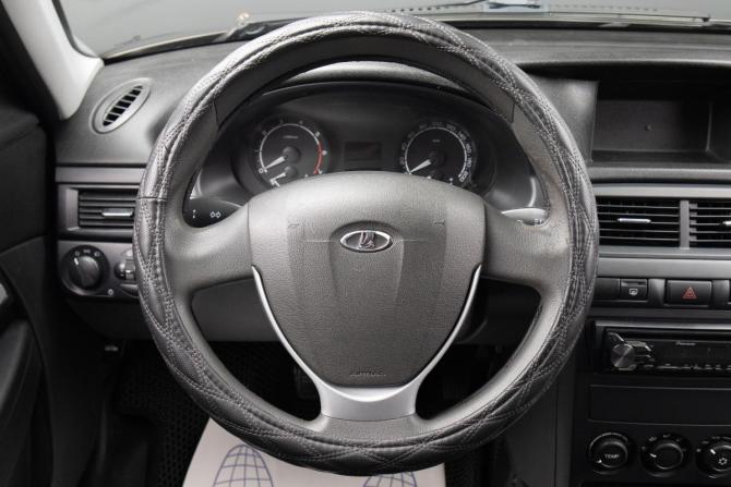 Lada (ВАЗ) Priora I Рестайлинг с пробегом 2017 года, цена 629 000 рублей, 135000 км, седан, Автокод Объявления