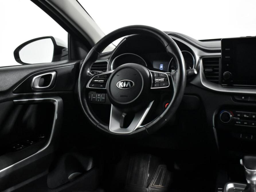 Kia Ceed III Санкт-Петербург  - изображение 16