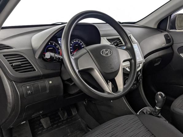 Hyundai Solaris I Рестайлинг с пробегом 2016 года, цена 930 000 рублей, 188657 км, седан, Автокод Объявления