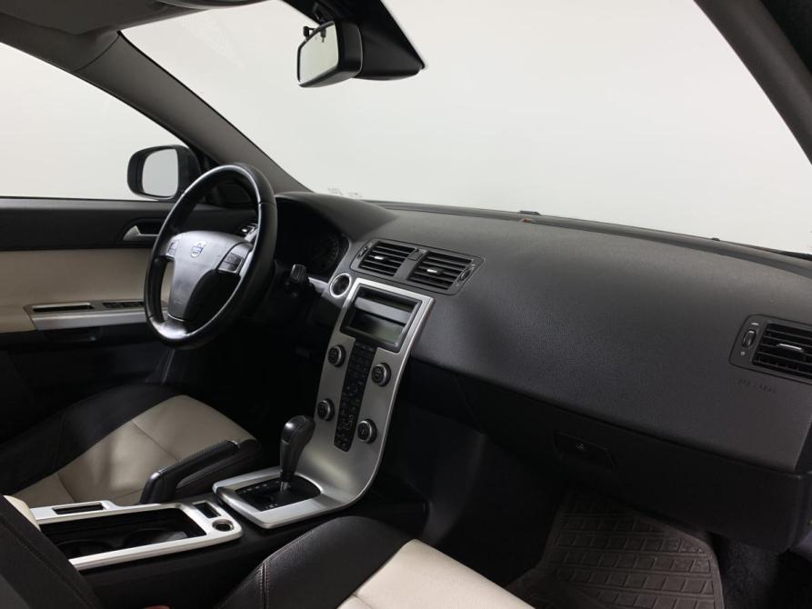 Volvo S40 II Рестайлинг Москва  - изображение 13