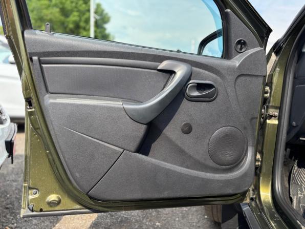 Renault Duster I Рестайлинг с пробегом 2015 года, цена 874 000 рублей, 285623 км, внедорожник, Автокод Объявления