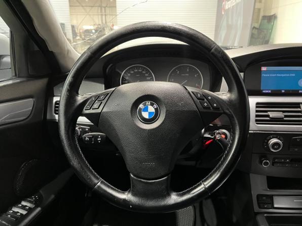 BMW 5 серии V (E60/E61) Рестайлинг с пробегом 2008 года, цена 899 000 рублей, 262182 км, седан, Автокод Объявления