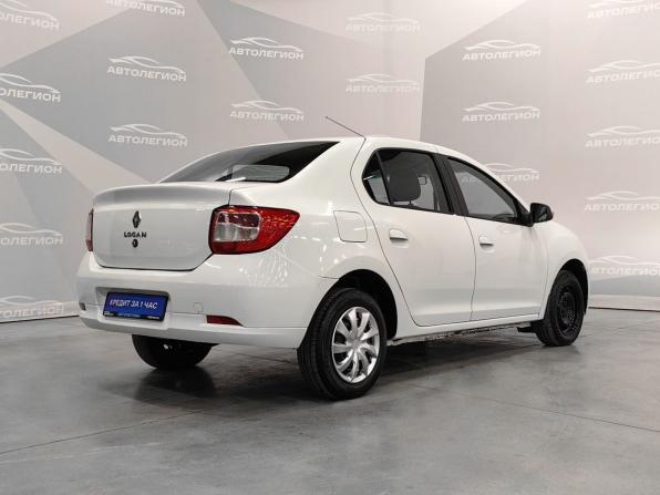 Renault Logan II Рестайлинг с пробегом 2021 года, цена 650 000 рублей, 203000 км, седан, Автокод Объявления