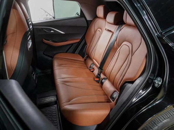 Omoda C5 I с пробегом 2023 года, цена 1 999 000 рублей, 26989 км, внедорожник, Автокод Объявления