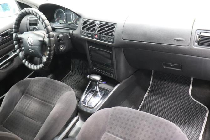 Volkswagen Bora I с пробегом 2001 года, цена 297 000 рублей, 264353 км, седан, Автокод Объявления