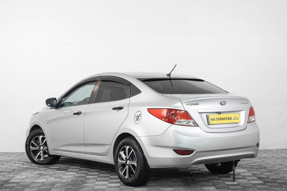 Hyundai Solaris I Кемерово  - изображение 5