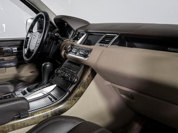 Land Rover Range Rover Sport I Рестайлинг с пробегом 2012 года, цена 2 300 000 рублей, 151958 км, внедорожник, Автокод Объявления