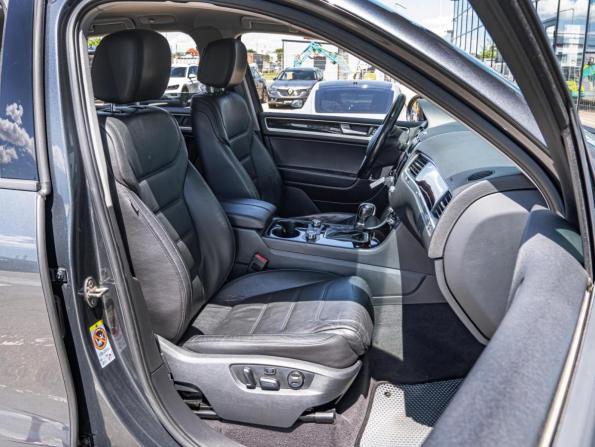 Volkswagen Touareg II с пробегом 2012 года, цена 2 200 000 рублей, 183057 км, внедорожник, Автокод Объявления