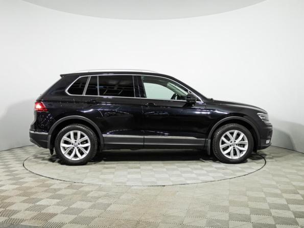 Volkswagen Tiguan II с пробегом 2017 года, цена 2 925 000 рублей, 88903 км, внедорожник, Автокод Объявления