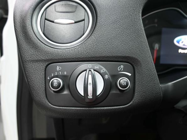 Ford Mondeo IV Рестайлинг с пробегом 2012 года, цена 989 900 рублей, 190741 км, седан, Автокод Объявления