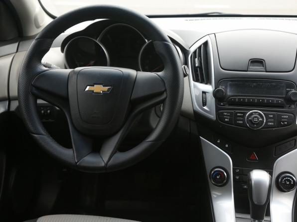 Chevrolet Cruze I Рестайлинг с пробегом 2013 года, цена 649 000 рублей, 178000 км, хэтчбек, Автокод Объявления
