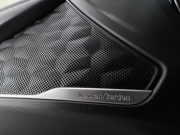 Hyundai Santa Fe IV Рестайлинг с пробегом 2021 года, цена 3 800 000 рублей, 140000 км, внедорожник, Автокод Объявления