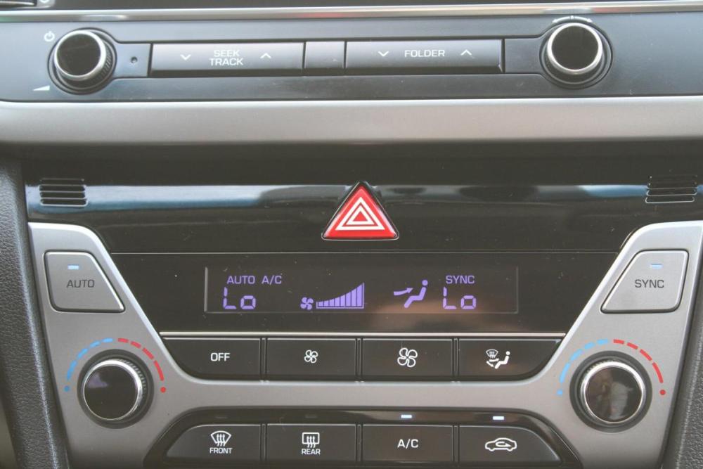 Hyundai Elantra VI (AD) Пермь  - изображение 12