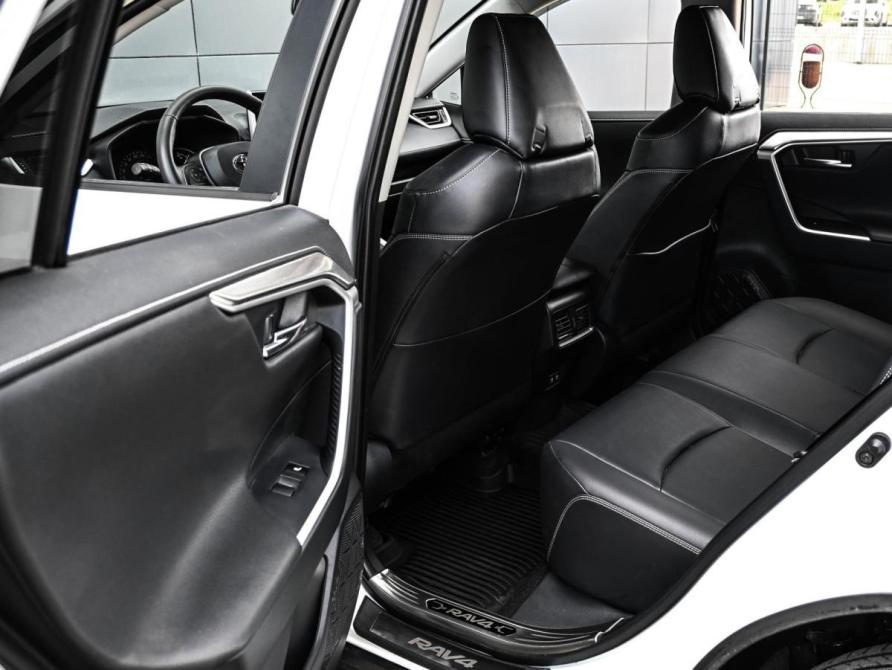 Toyota RAV4 V (XA50) Новороссийск  - изображение 13