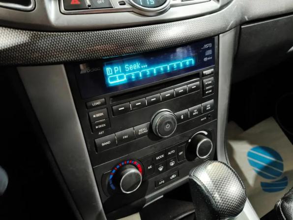 Chevrolet Captiva I Рестайлинг 2 с пробегом 2013 года, цена 1 310 000 рублей, 207210 км, внедорожник, Автокод Объявления