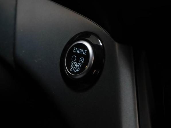 Ford Kuga II Рестайлинг с пробегом 2018 года, цена 1 857 077 рублей, 134579 км, внедорожник, Автокод Объявления