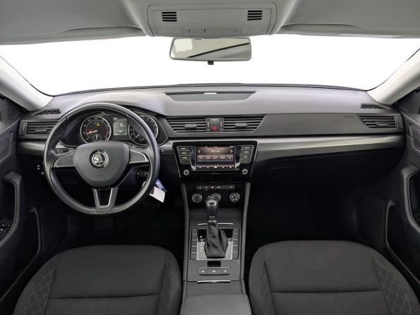 Skoda Superb III с пробегом 2019 года, цена 2 450 000 рублей, 40183 км, лифтбек, Автокод Объявления
