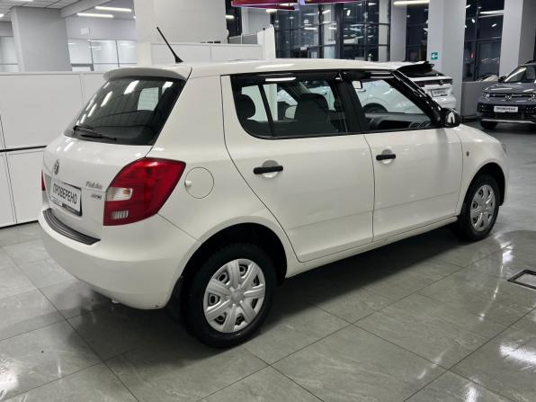 Skoda Fabia II Рестайлинг с пробегом 2012 года, цена 385 000 рублей, 160000 км, хэтчбек, Автокод Объявления