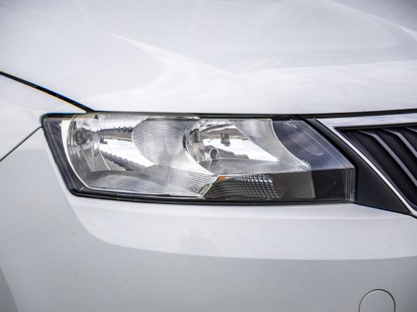 Skoda Rapid I Рестайлинг с пробегом 2019 года, цена 1 138 000 рублей, 97665 км, лифтбек, Автокод Объявления