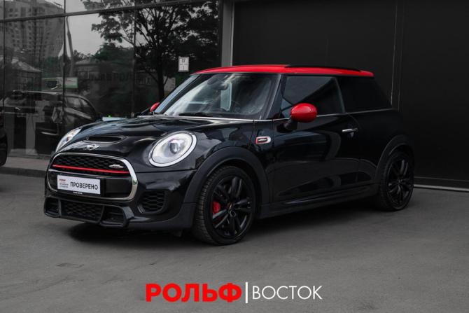 Mini Hatch III (F55/F56) с пробегом 2016 года, цена 2 399 000 рублей, 57120 км, хэтчбек, Автокод Объявления