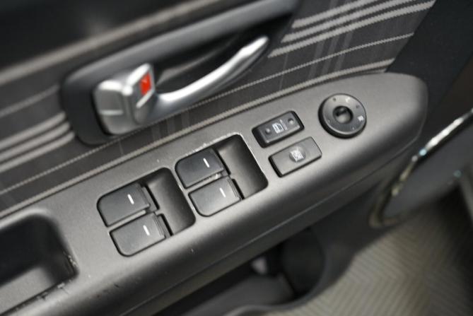 Kia Soul I Рестайлинг с пробегом 2012 года, цена 1 180 000 рублей, 125000 км, хэтчбек, Автокод Объявления