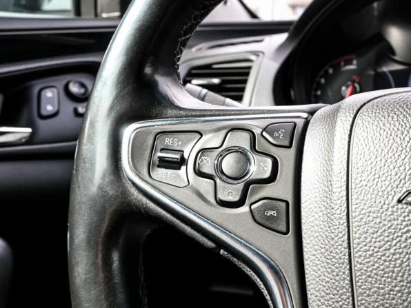 Opel Insignia I Рестайлинг с пробегом 2014 года, цена 1 149 000 рублей, 151532 км, седан, Автокод Объявления