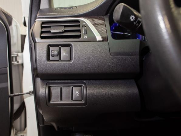 Toyota Camry VII (XV50) Рестайлинг с пробегом 2015 года, цена 2 055 000 рублей, 128596 км, седан, Автокод Объявления