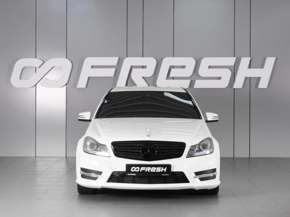 Mercedes-Benz C-Класс III (W204) Рестайлинг с пробегом 2012 года, цена 1 865 000 рублей, 177281 км, седан, Автокод Объявления