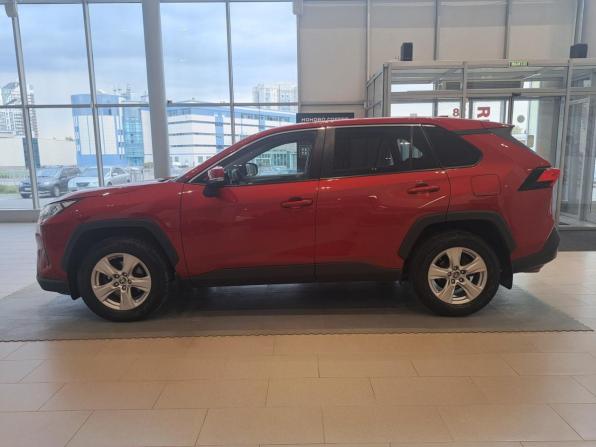 Toyota RAV4 V (XA50) с пробегом 2021 года, цена 2 649 000 рублей, 112318 км, внедорожник, Автокод Объявления