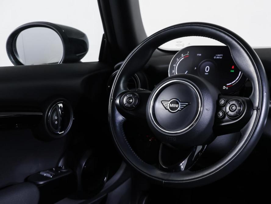Mini Hatch III (F55/F56) Рестайлинг Москва  - изображение 13