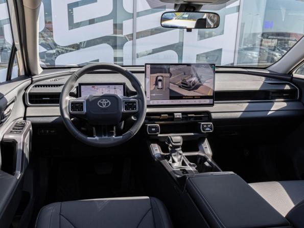 Toyota RAV4 VI (XA60) с пробегом 2026 года, цена 4 510 000 рублей, 32 км, внедорожник, Автокод Объявления