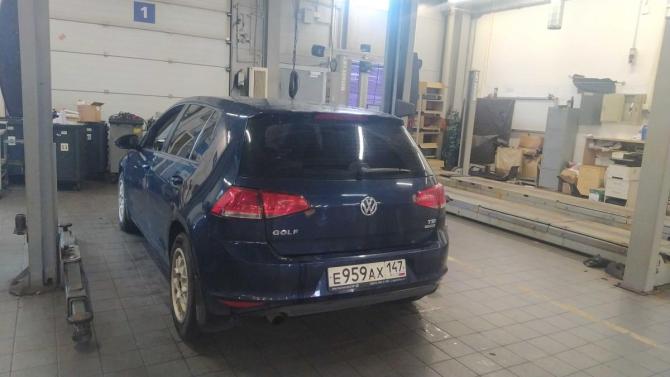 Volkswagen Golf VII с пробегом 2013 года, цена 837 000 рублей, 179347 км, хэтчбек, Автокод Объявления