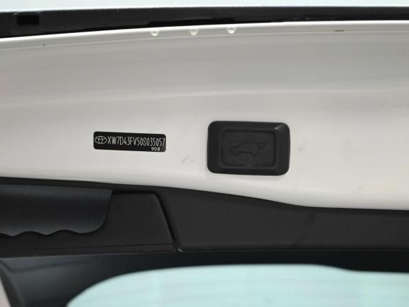 Toyota RAV4 V (XA50) с пробегом 2021 года, цена 3 990 000 рублей, 68152 км, внедорожник, Автокод Объявления