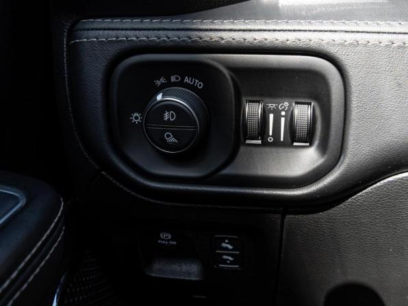 Ram 1500 IV (DS/DJ) с пробегом 2022 года, цена 7 450 000 рублей, 76226 км, offers.body_type.unknown, Автокод Объявления