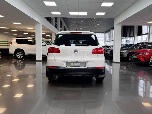 Volkswagen Tiguan I Рестайлинг с пробегом 2011 года, цена 1 395 000 рублей, 147124 км, внедорожник, Автокод Объявления
