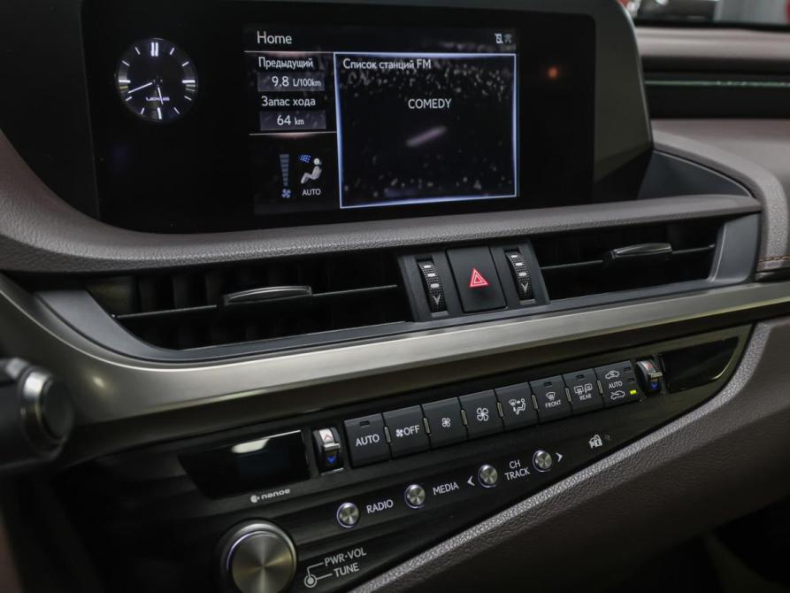 Lexus ES VII Москва  - изображение 26